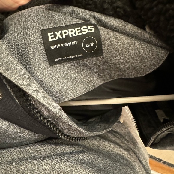 Men’s Express Fur Hoodie Jacket XS - Picture 4 of 6